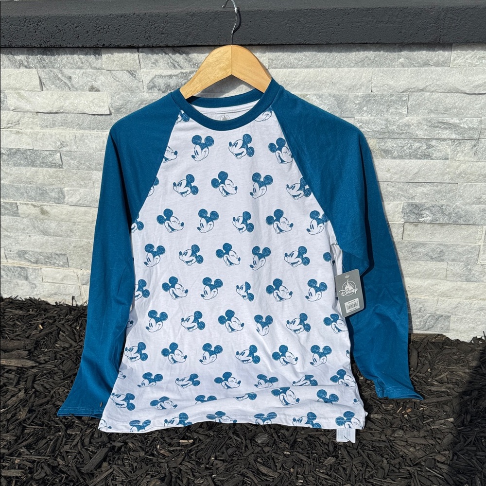 NEW! Disney Adult Mickey Mouse Shirt